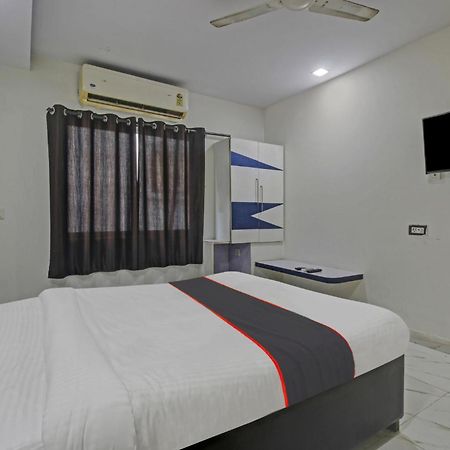 Collection O Sai Krupa Hotel ไฮเดอราบัด ภายนอก รูปภาพ