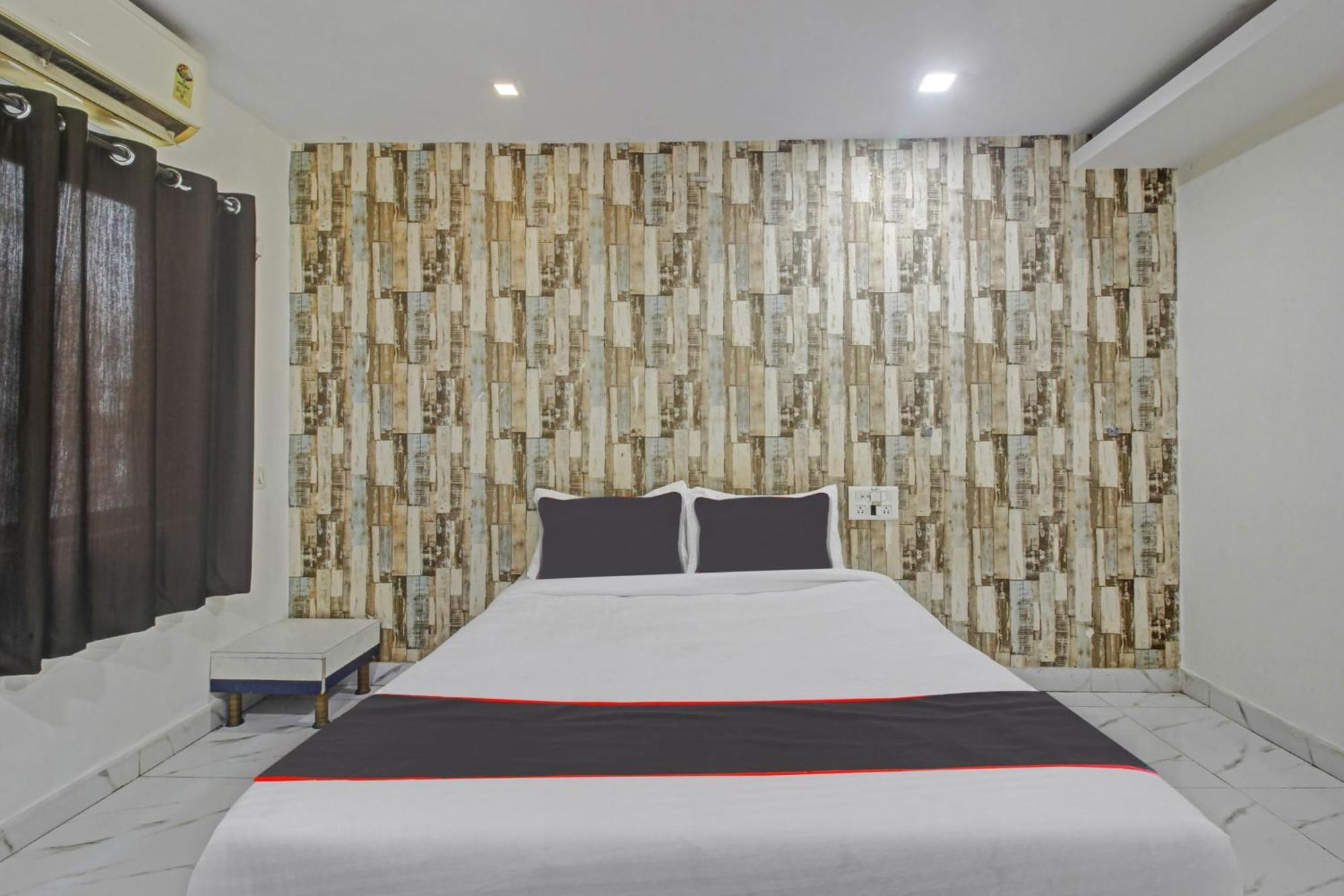 Collection O Sai Krupa Hotel ไฮเดอราบัด ภายนอก รูปภาพ